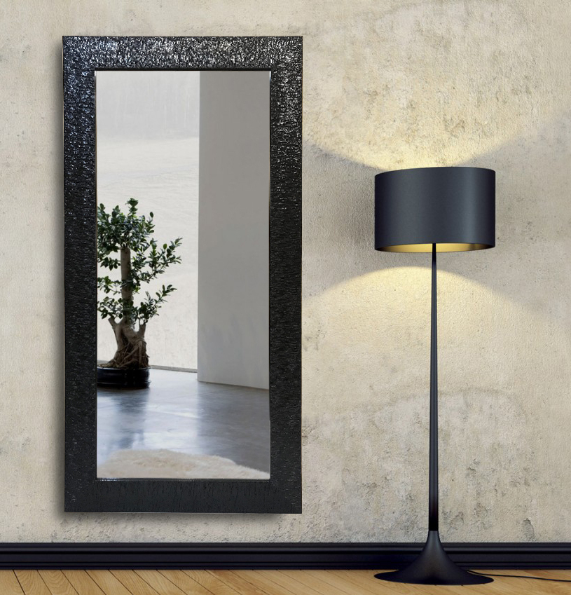 Готовые настенные зеркала Зеркало в багетной раме